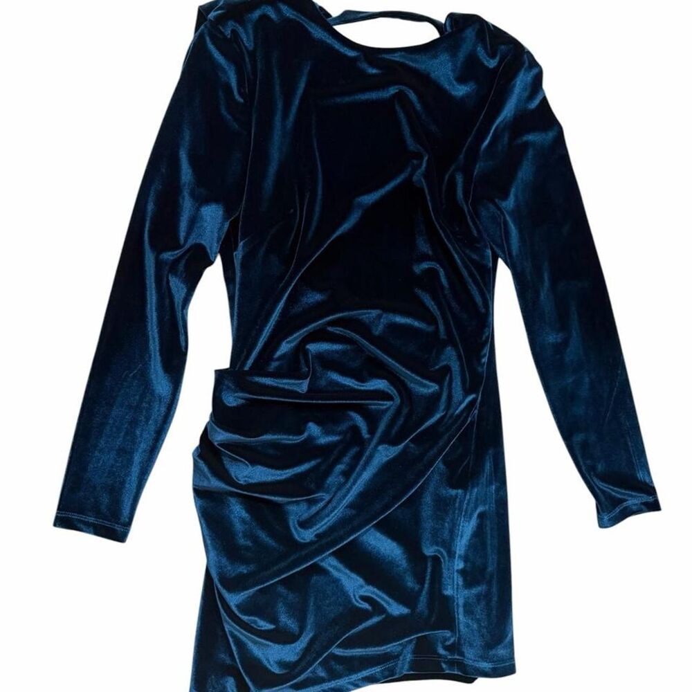 Donna Richardson Blue Velvet Mini Dress with Long Sleeves and Button Detailing